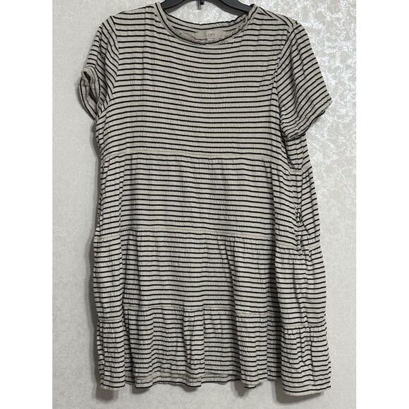 Loft Tiered Short Sleeve Knee Length Gray & Black Striped Dress Pockets Petite L - Picture 1 of 6
